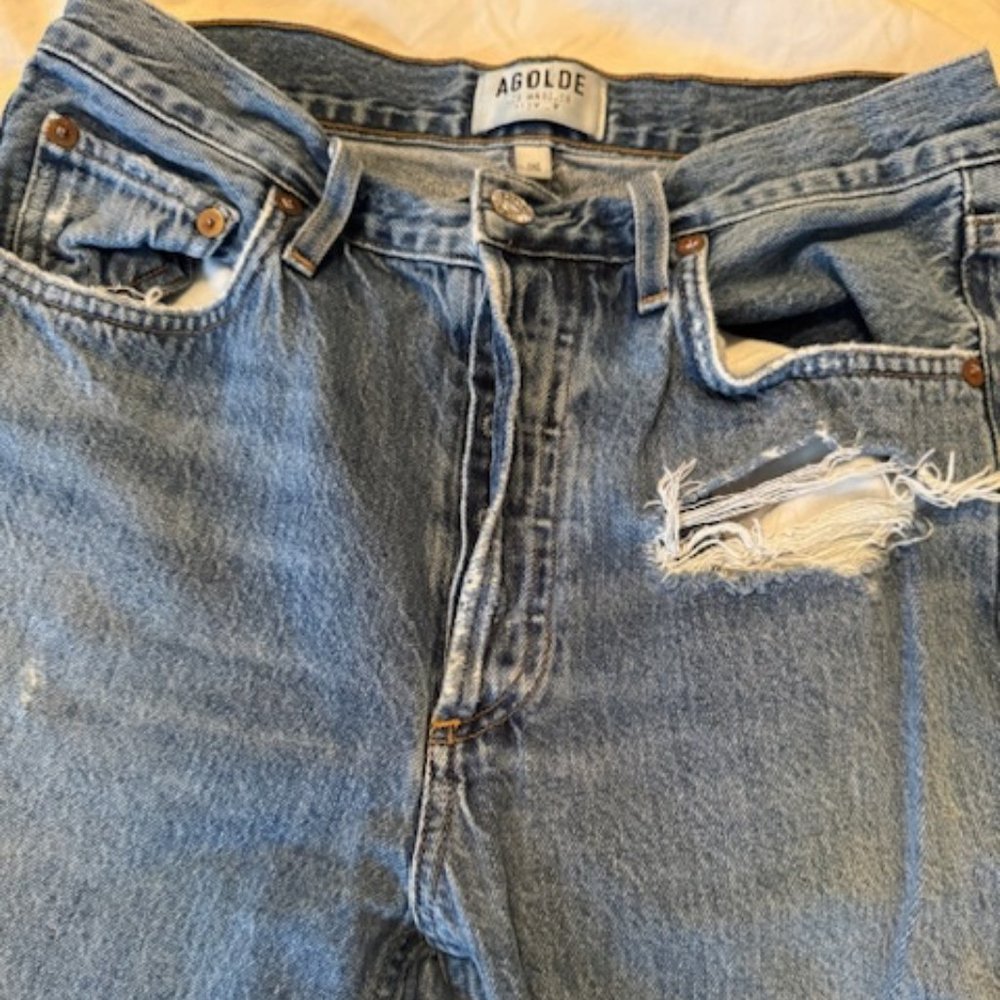 A GOLDE LOS ANGELES DESRESSED JEANS 26 LIKE NEW